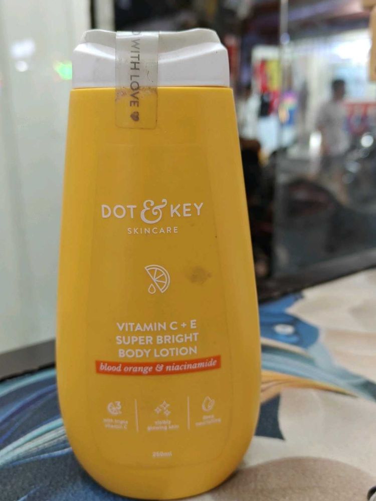 Dot &amp; Key Vitamin C+E Body Lotion