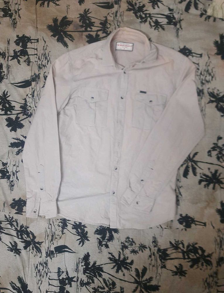 Casual Button-Down Shirt