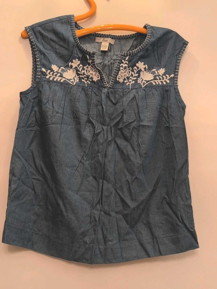 Cute blue Denim Top