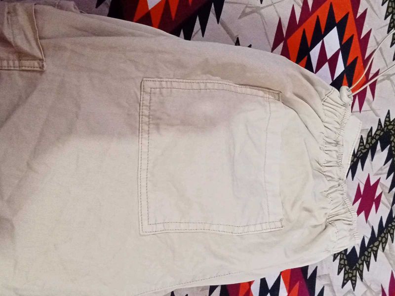 Max Beige Baggy Parachute Jeans – Trendy &amp; Comfort