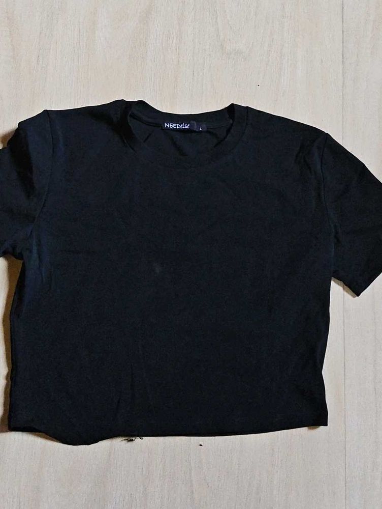 Black Cropped T-Shirt