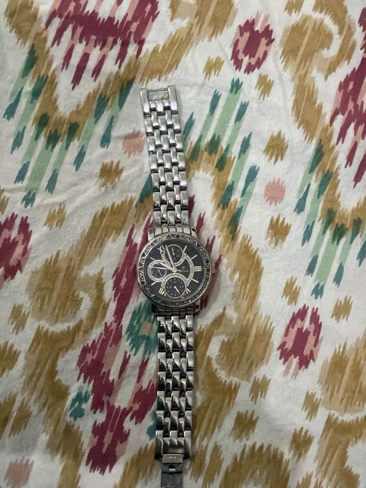 Elegant Silver Chain Watch