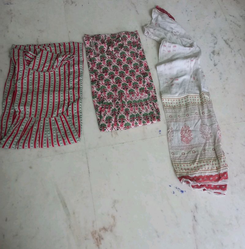 2gowns 1chunni