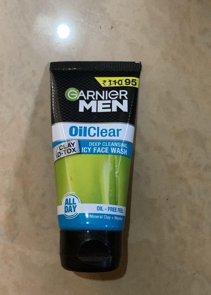 MEN FACE WASH Oil Clear