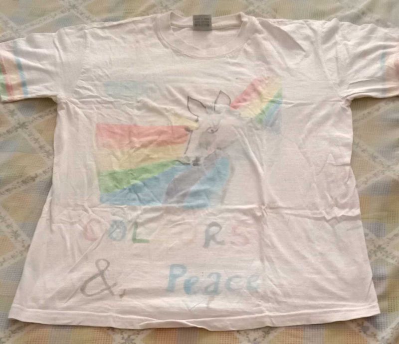 white painted t shirt