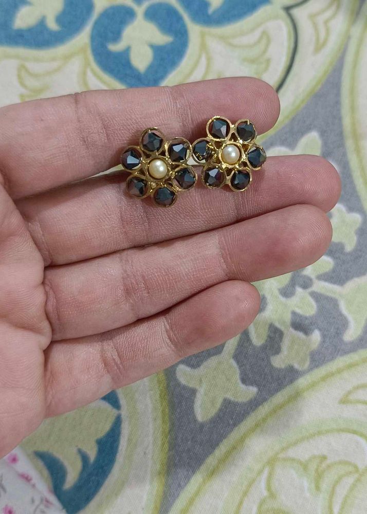 Vintage Flower Earrings with Pearl Center