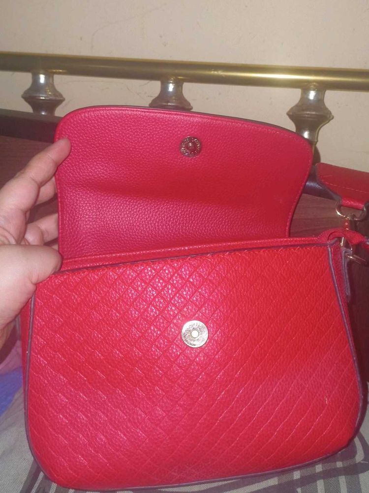 Chic Red Quilted Crossbody Bag