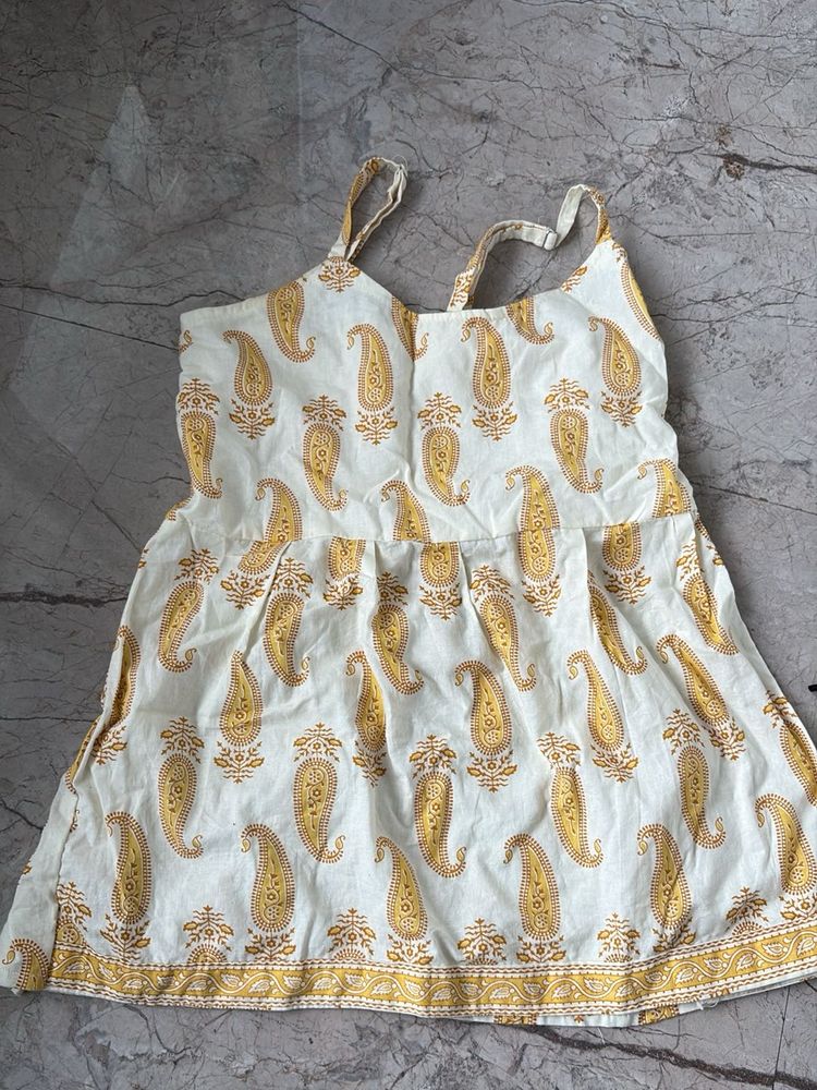 White &amp; Yellow Paisley Print Kurta