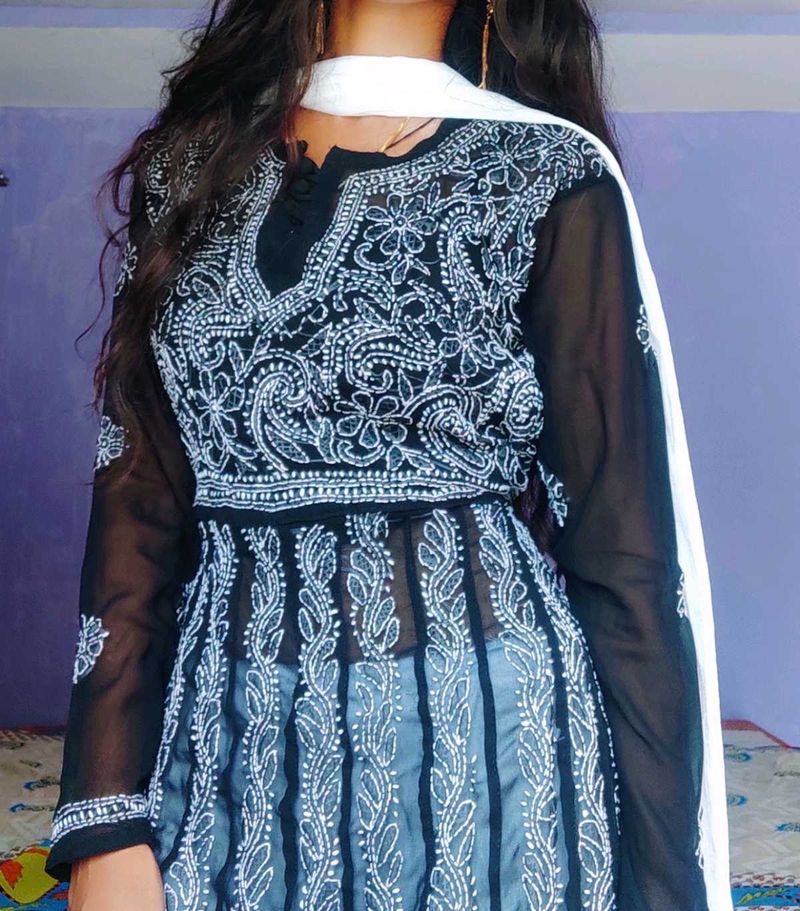 Chikankari Embroidered Kurta with Dupatta