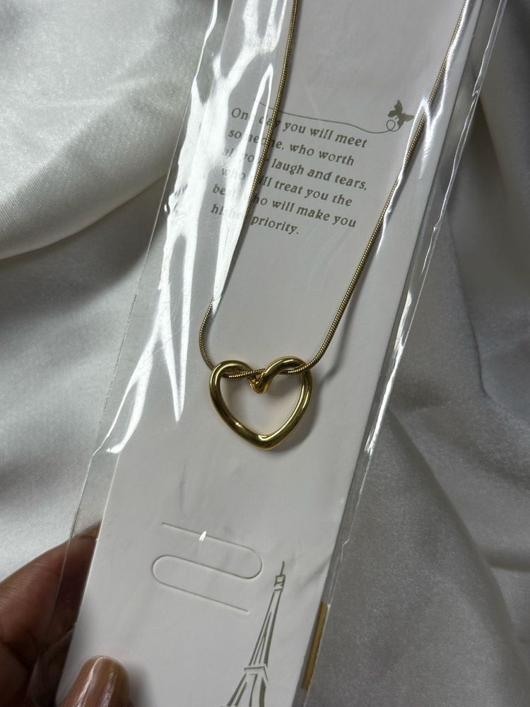 Gold Heart Necklace - Anti tarnish