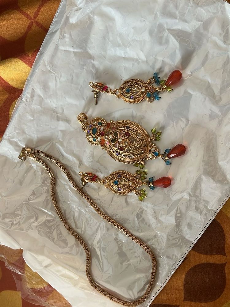 Gold-toned Necklace and Earring Set