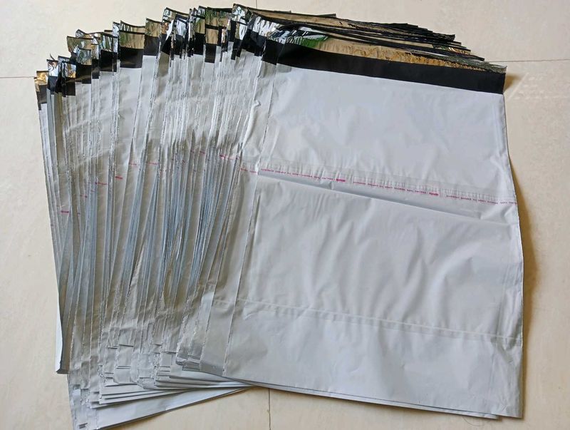 12 Big Shipping Bags + Notes