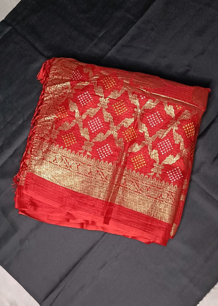 Doria Cotton Red Saree