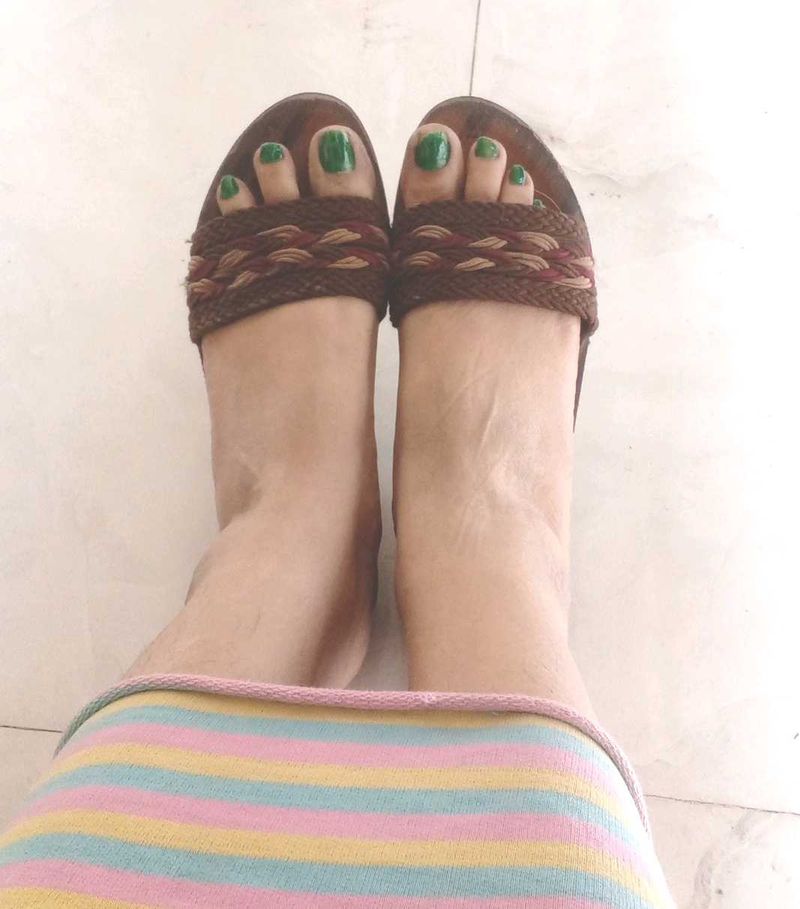Woven Brown Slides
