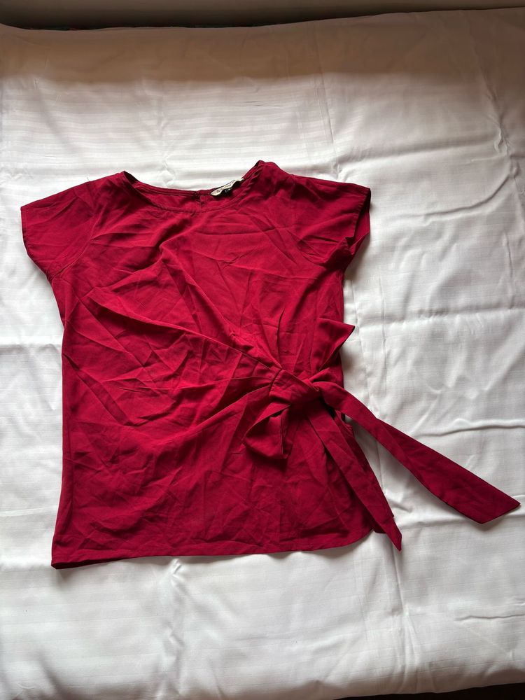 Women's Red Tie-Front Top