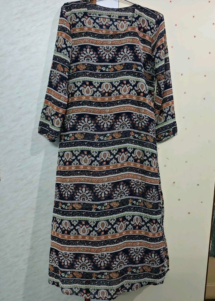 Stylish Printed Kurti 🎩