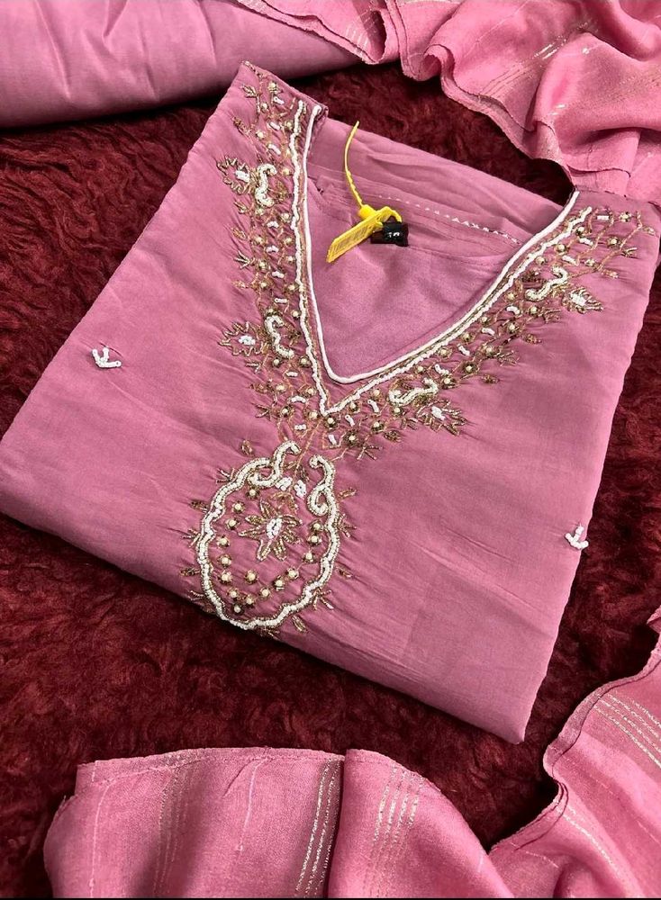 Embroidered Pink Kurta Set