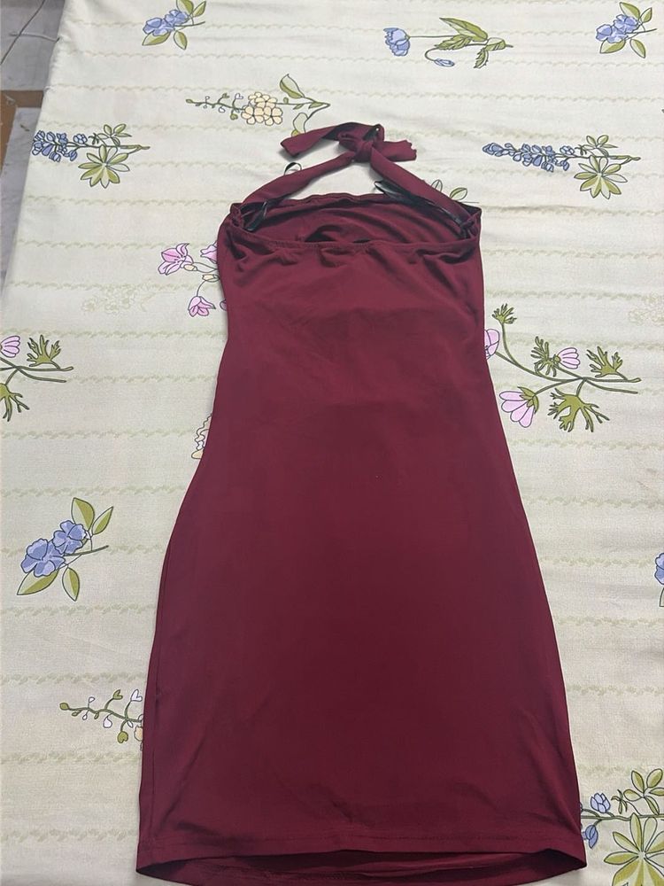 Maroon Halter Neck Bodycon Dress