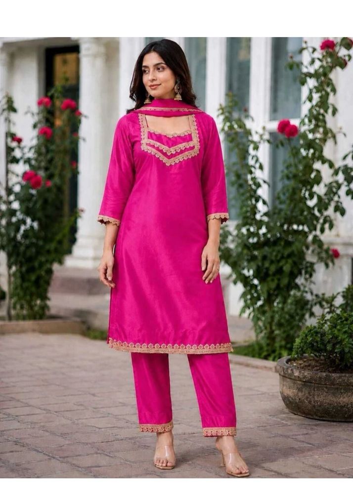 Vibrant Pink Kurta Set with Lace Trim