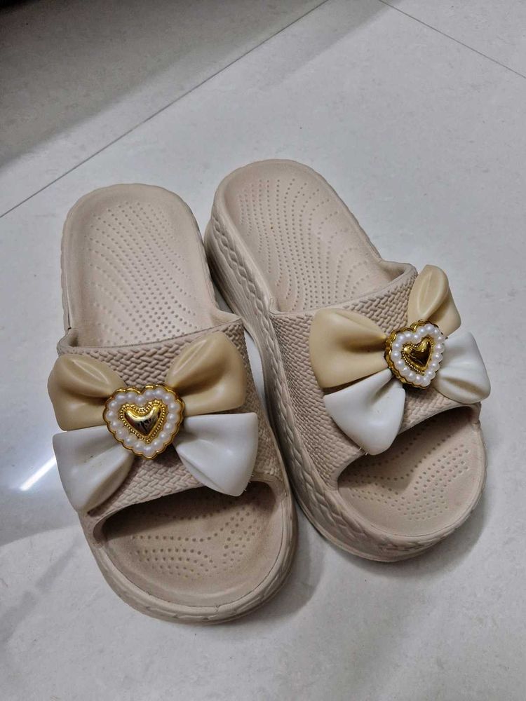 Comfortable Beige Wedge Sandals