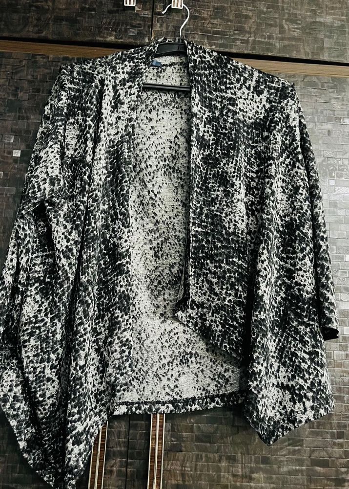 Stylish Print Open Front Cardigan Shrug