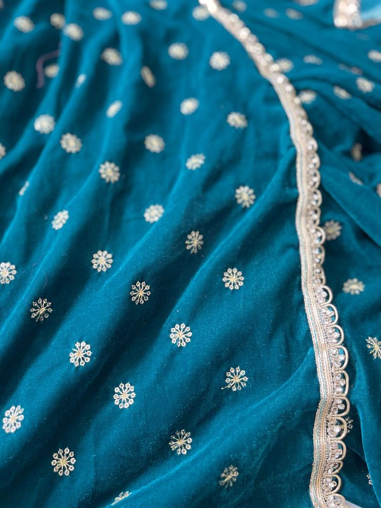 Elegant Teal Velvet Embroidered Scarf