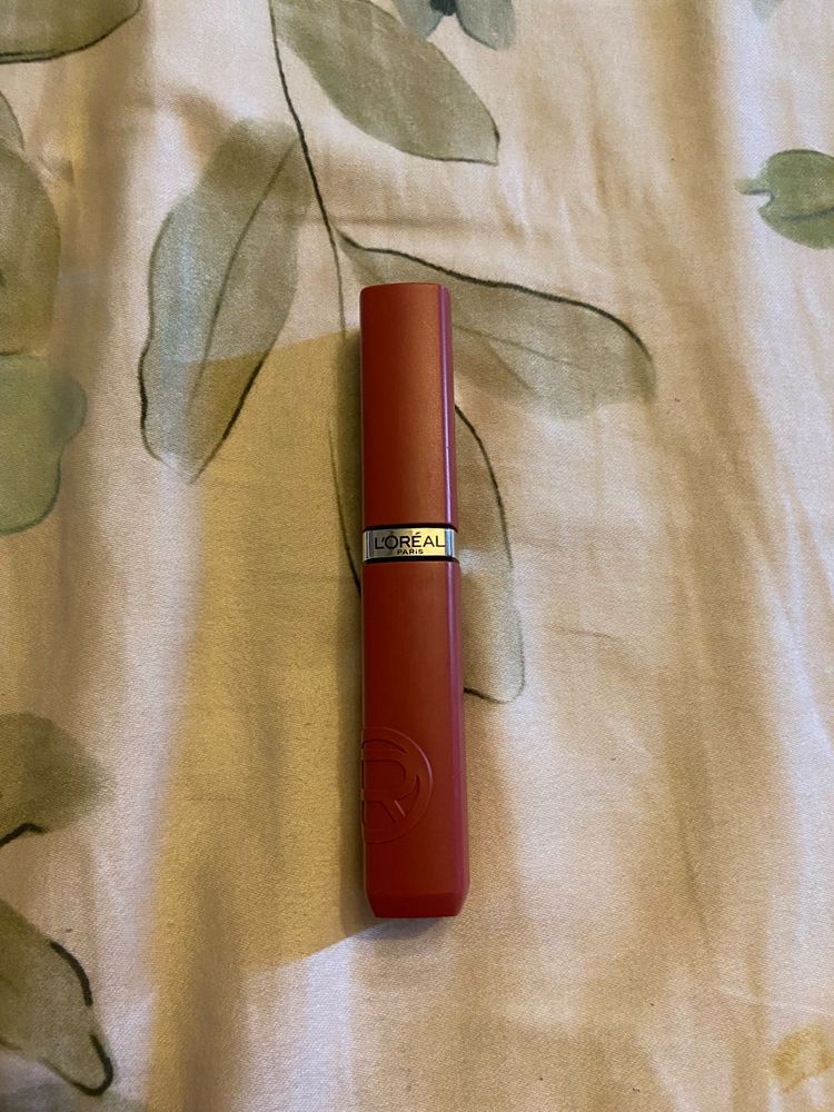 L'Oreal infallible liquid matte lipstick