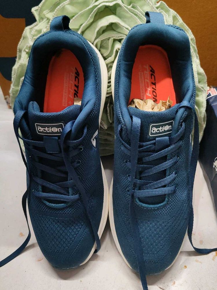 Action sports running shoes
