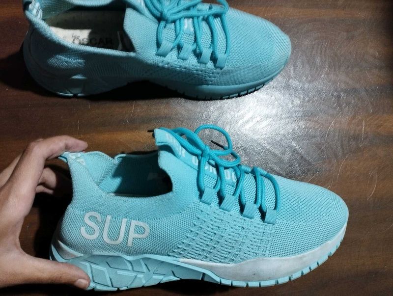 Sports Shoes 🚴‍♀️🏋‍♀️