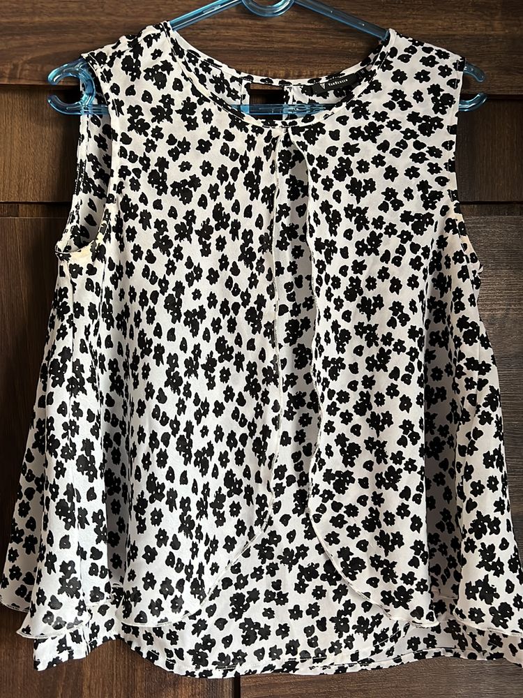Van Heusen B&amp;W Floral Print Sleeveless Top