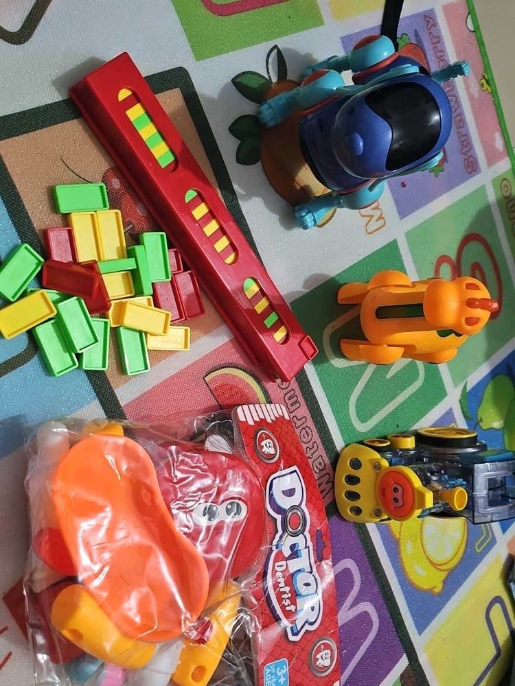 NOT WORKING musical toys +2 doctor set