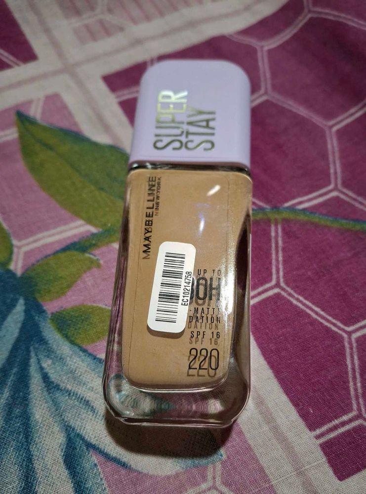 Maybelline Super Stay Lumi Matte 220 (35ml)