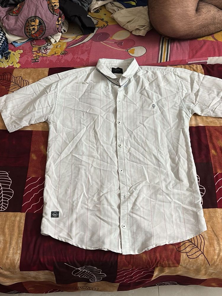 Men's White Striped Short Sleeve Shirt