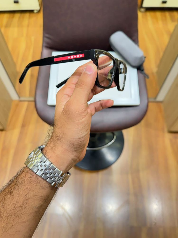 Premium Prada Eyewear