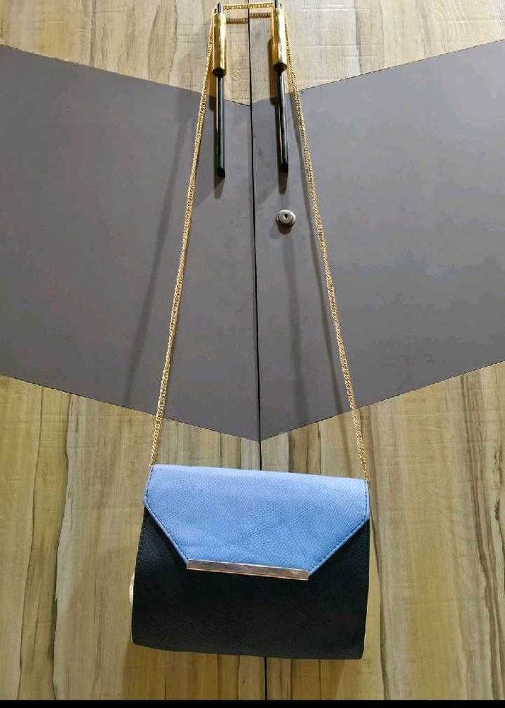 Chic Blue &amp; Black Clutch Bag