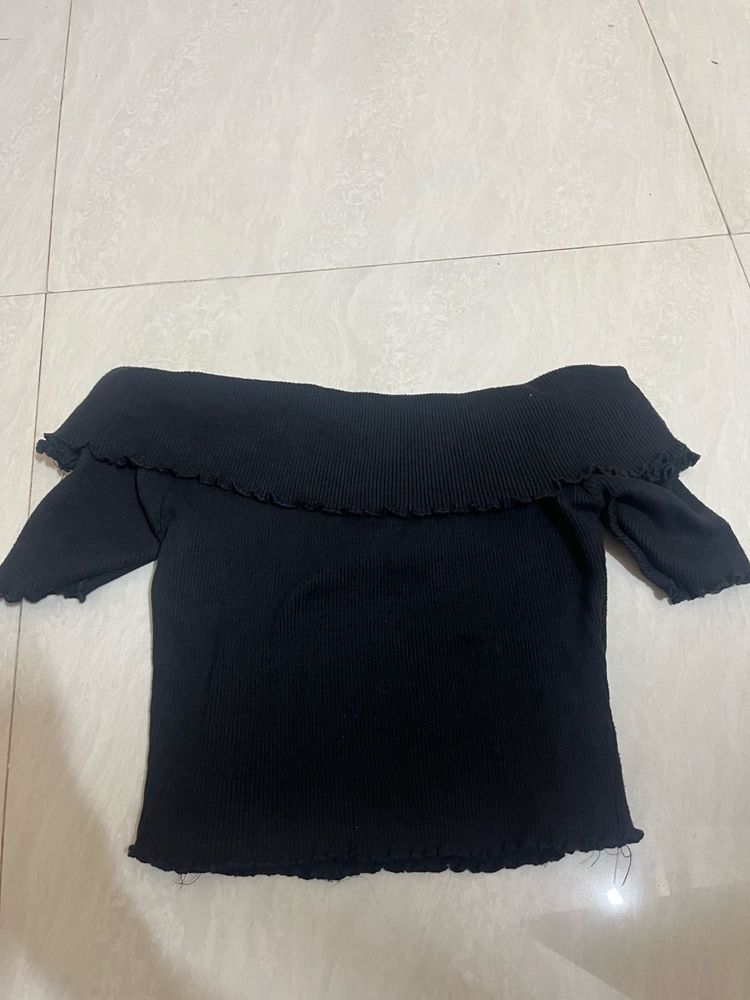 Black Off-Shoulder Ribbed Top