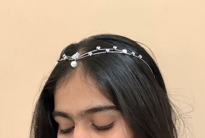 Sparkling Hairband with Pearls