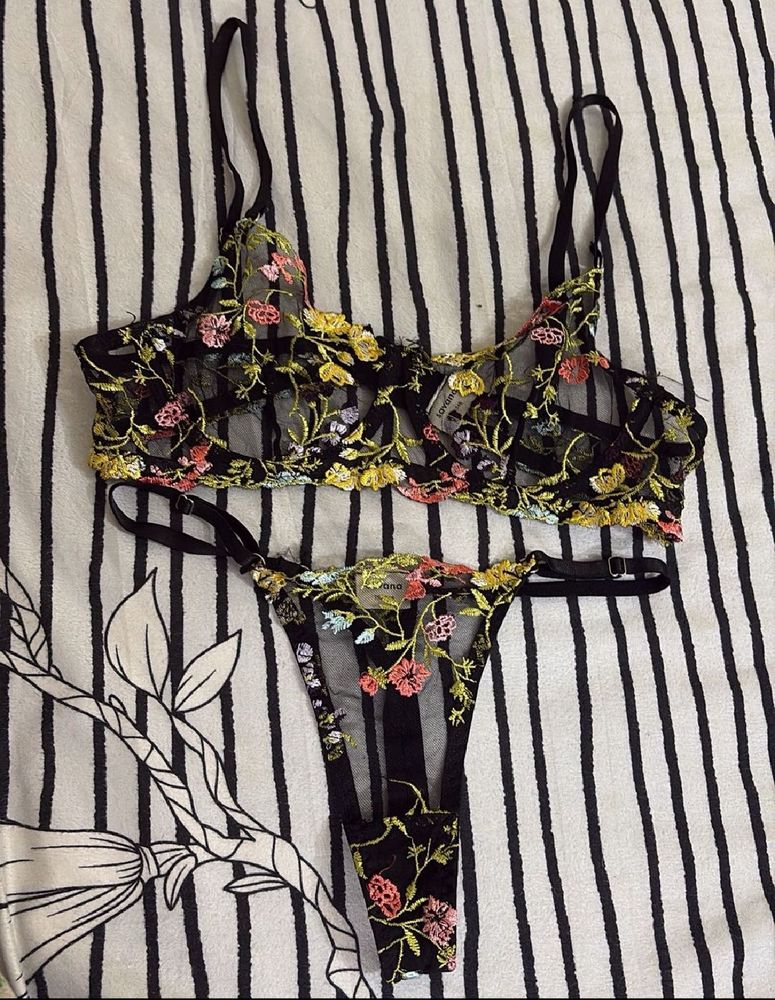 Embroidered Black Bra &amp; Thong Set