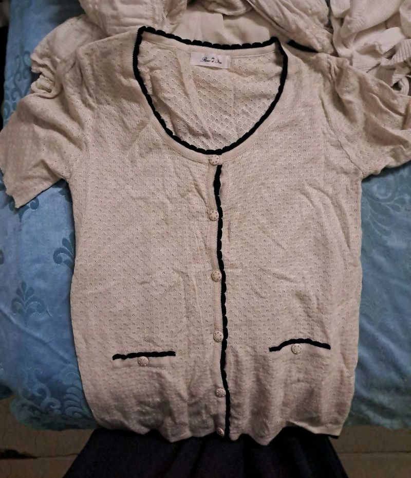 ✨️Cream Textured Cardigan with Black Top