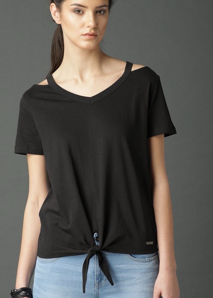Roadster Women Black Solid Top