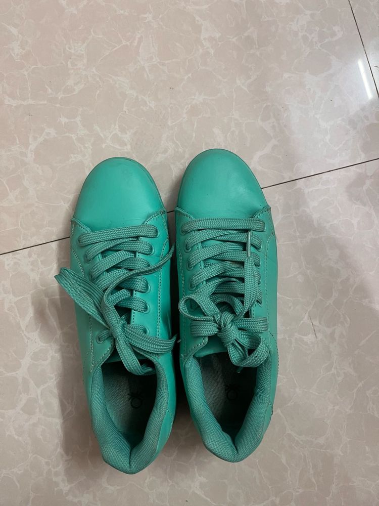 Turquoise Casual Sneakers