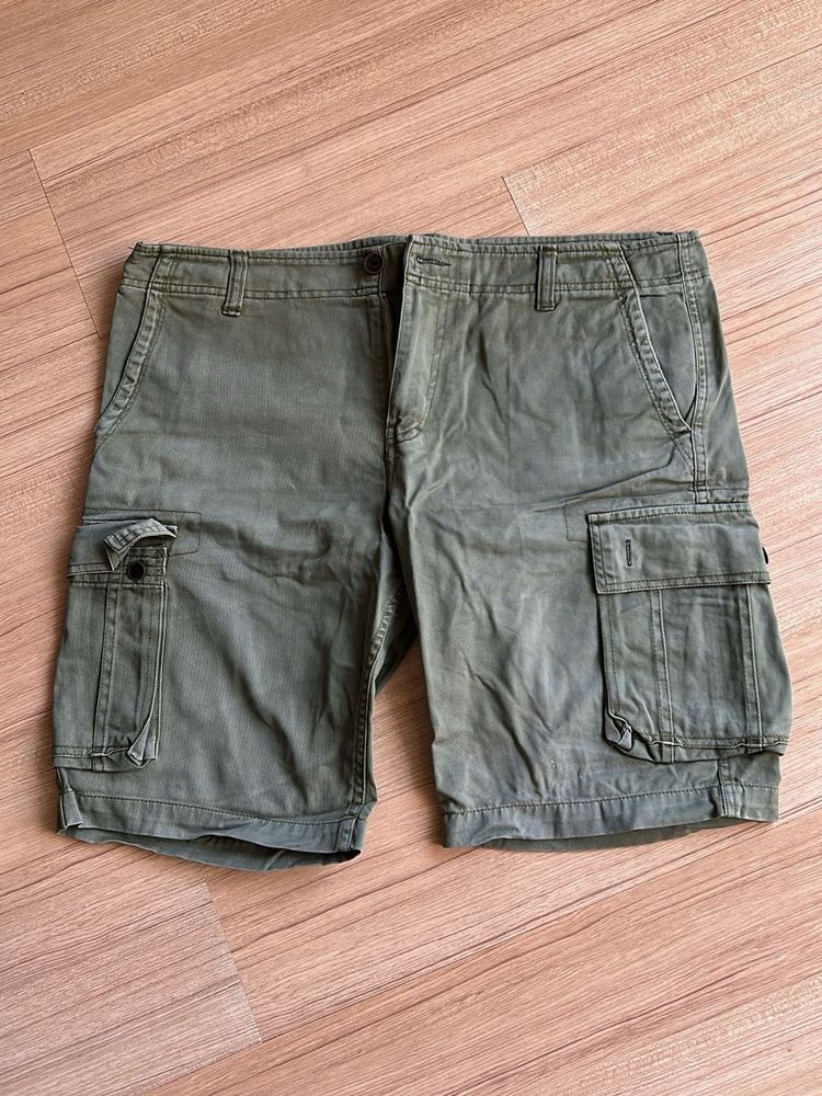 Men’s Dark Green Shorts