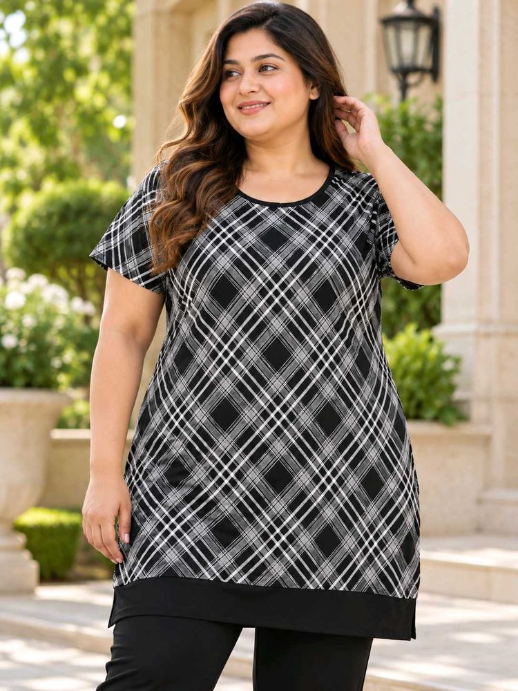 Chic Plaid Tunic Top