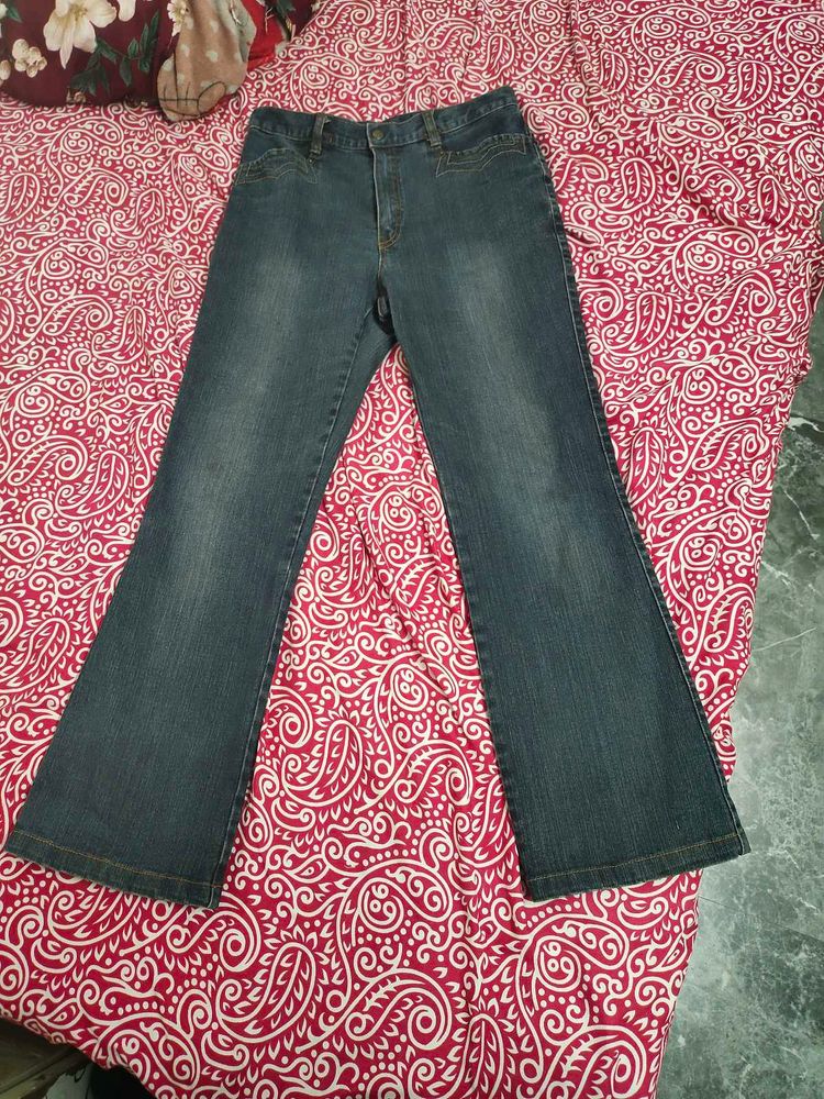 Women's Flared Jeans