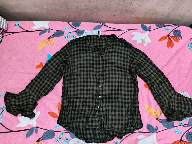 Green Checked Long Sleeve Top