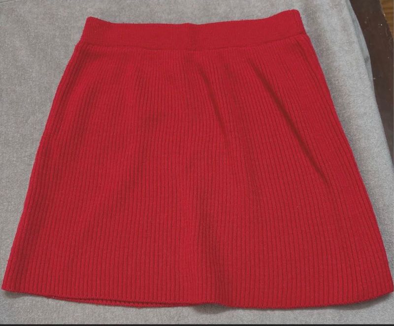 Vibrant Red Knit Mini Skirt