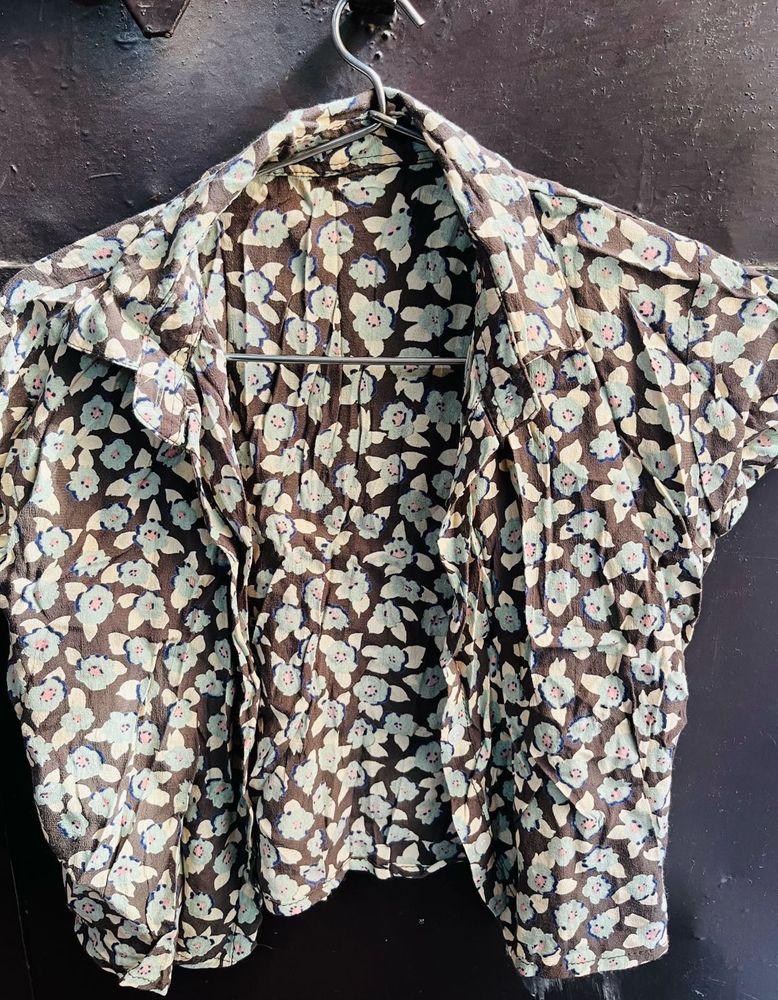 Floral Print Short Sleeve Top