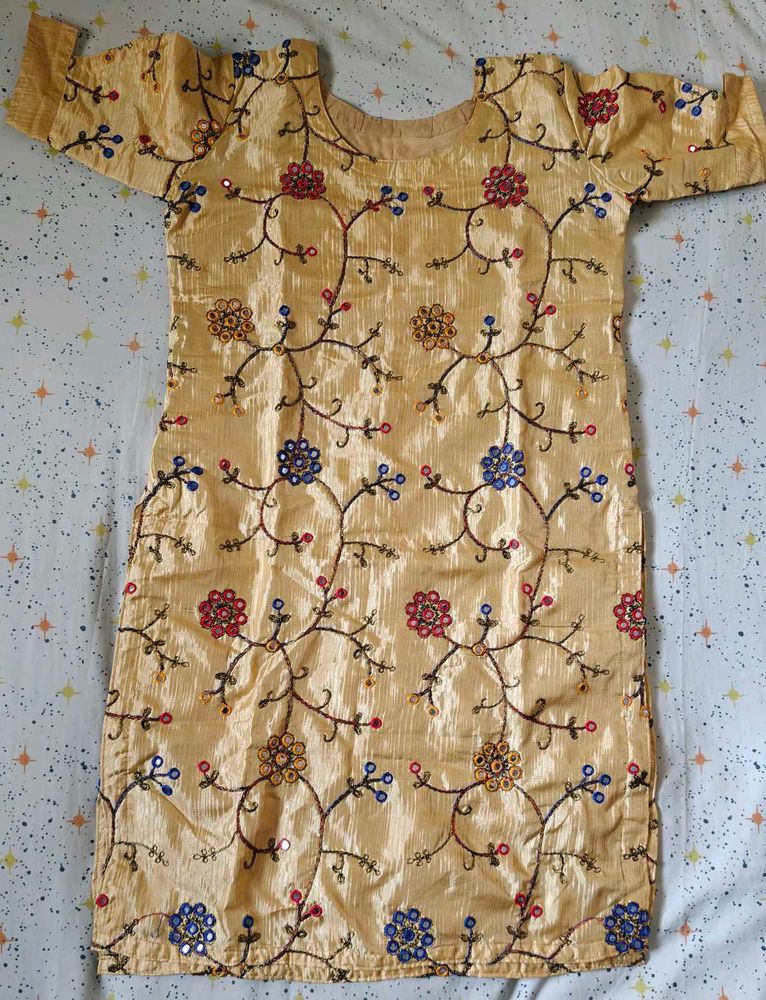 Embroidered Kurta Top