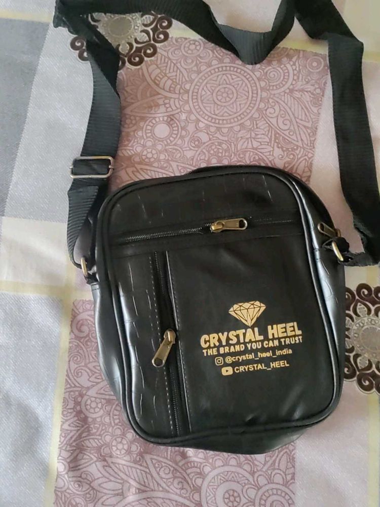 Shoulder bags