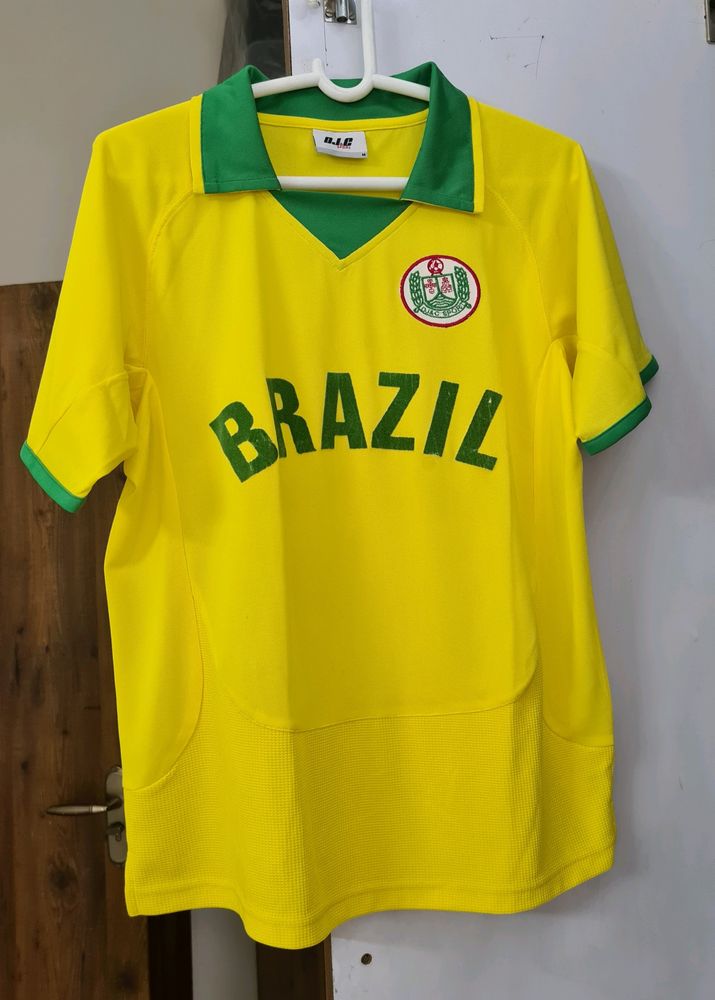 DJ&amp;C Yellow Sports T shirt